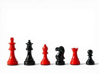 8673 2 drevene figurky staunton black red